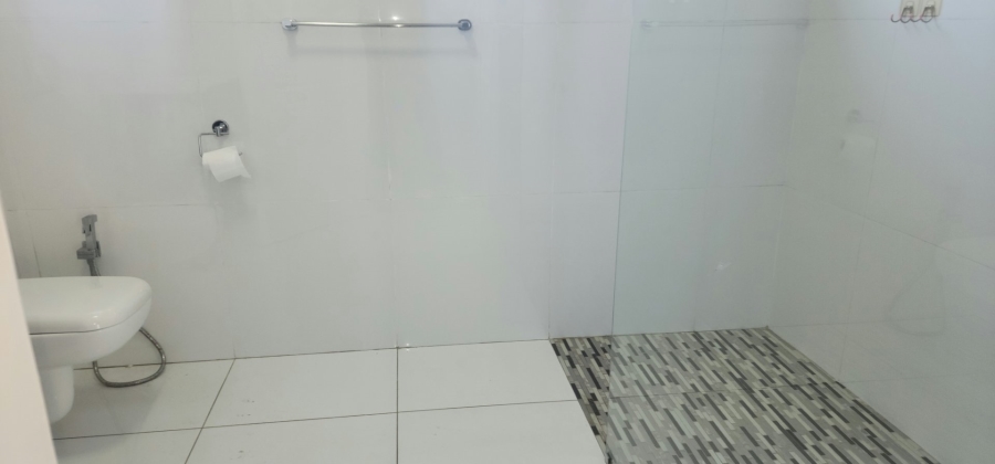 To Let 2 Bedroom Property for Rent in Surrey Estate Western Cape